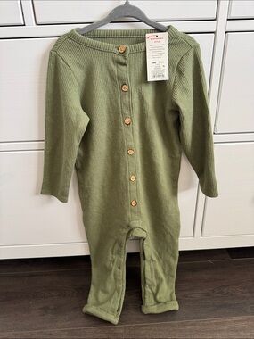 NWT Cat & Jack Olive Green Ribbed Button-Front One-Piece Bodysuit